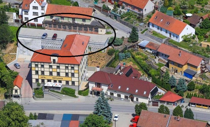 Hotel Olberg Olomucany Bagian luar foto